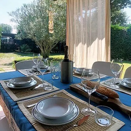 Madali Albarella Island